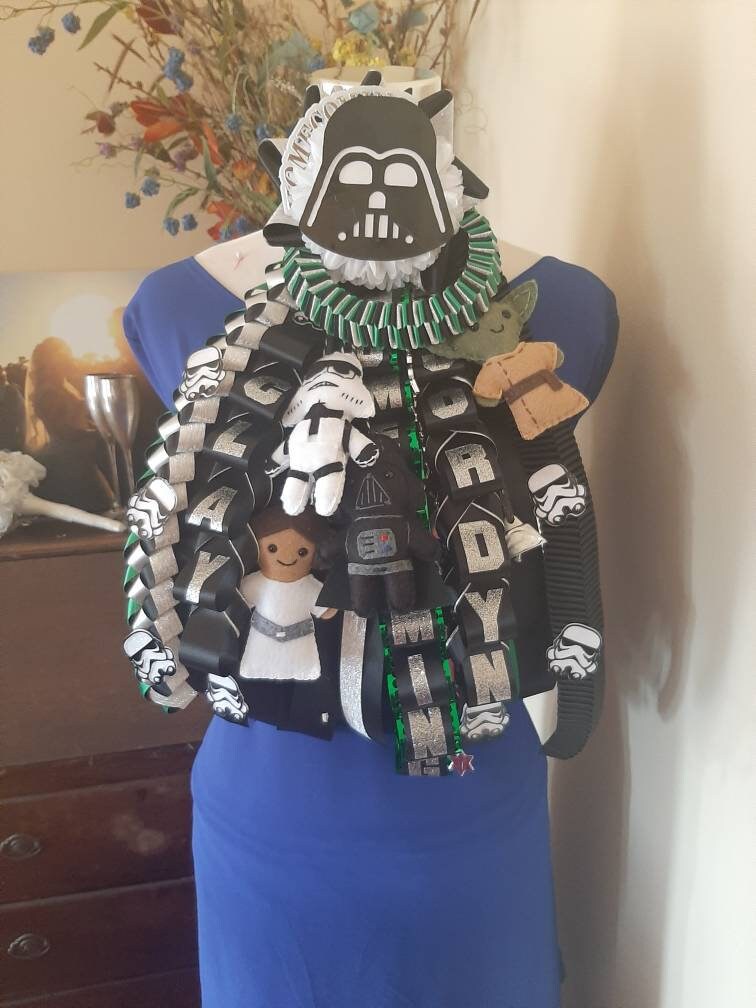 Large Homecoming Garter (Homecoming Mum)