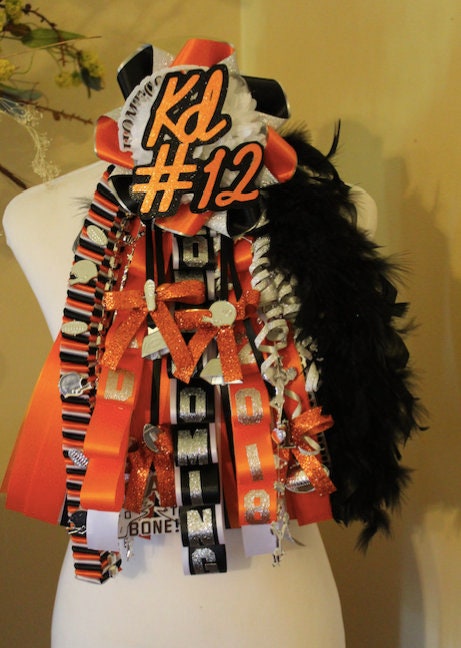 Large Homecoming Garter (Homecoming Mum)
