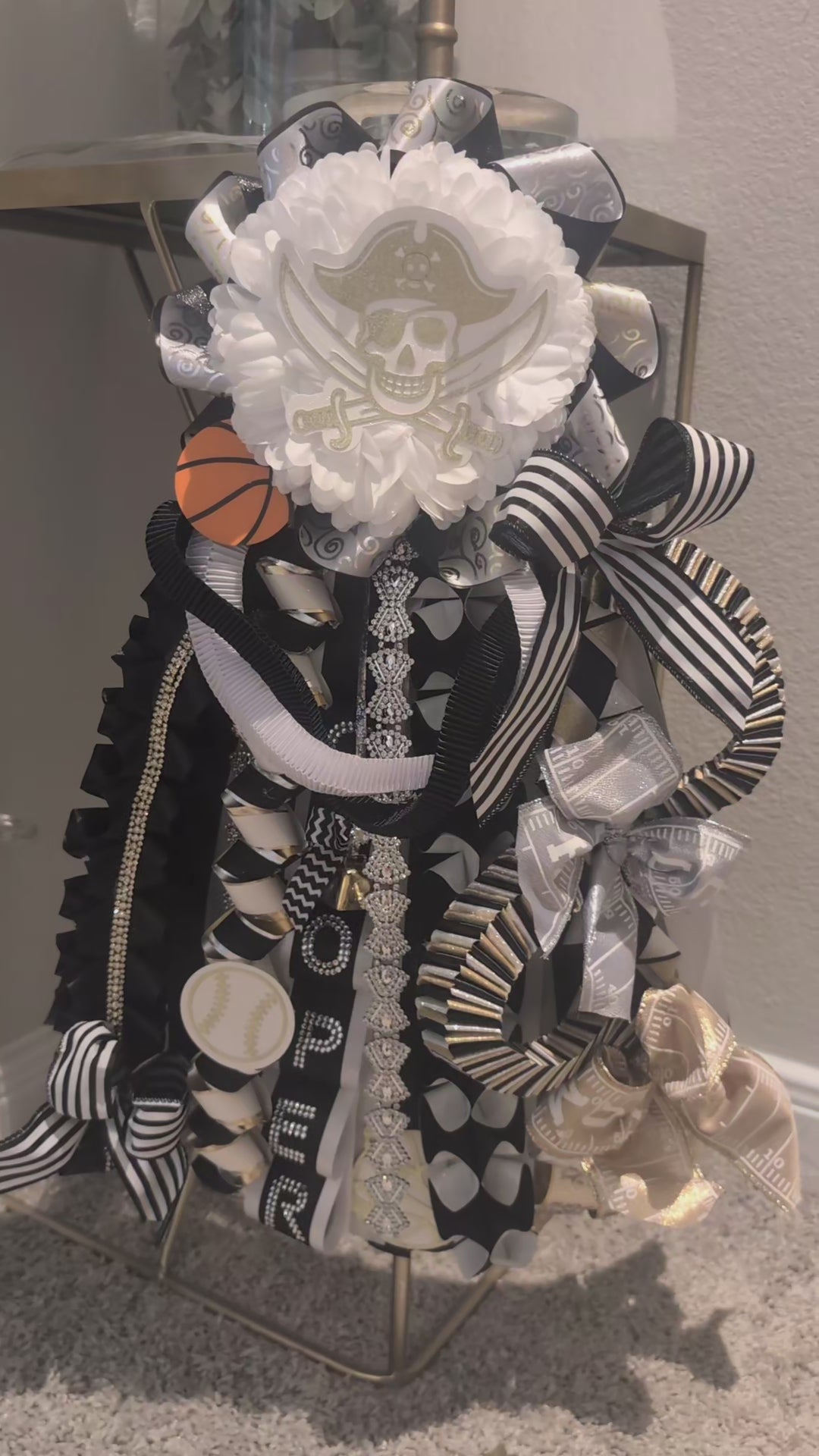 Large Homecoming Garter (Homecoming Mum)