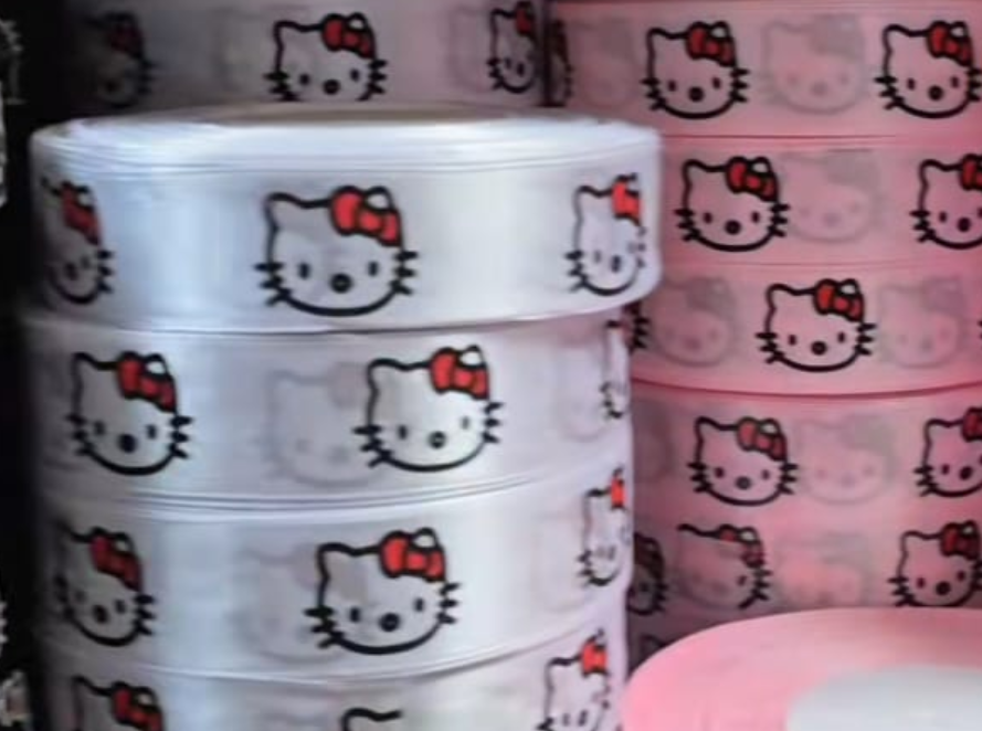 Hello Kitty Ribbon