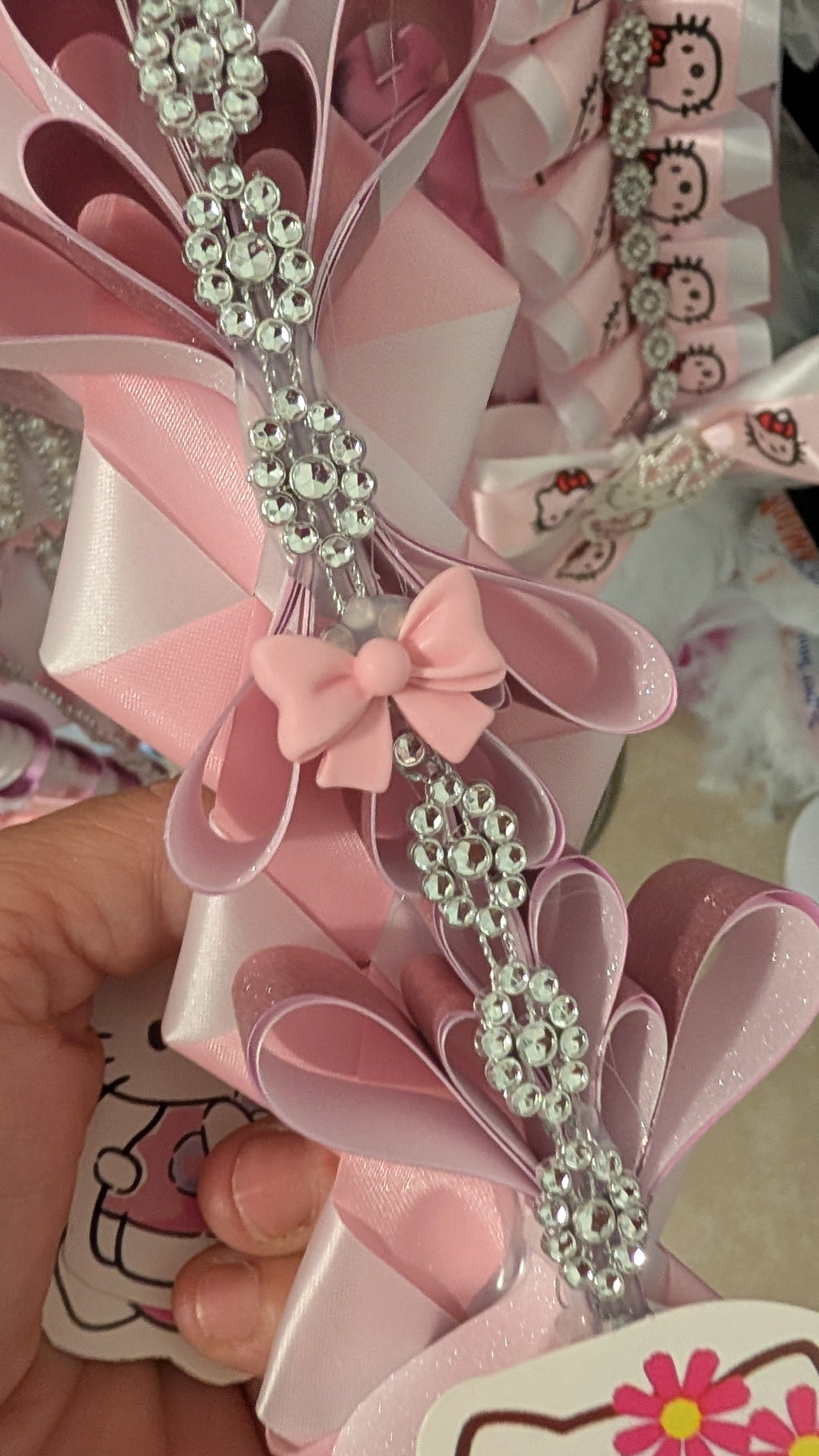 Hello Kitty Small Mum