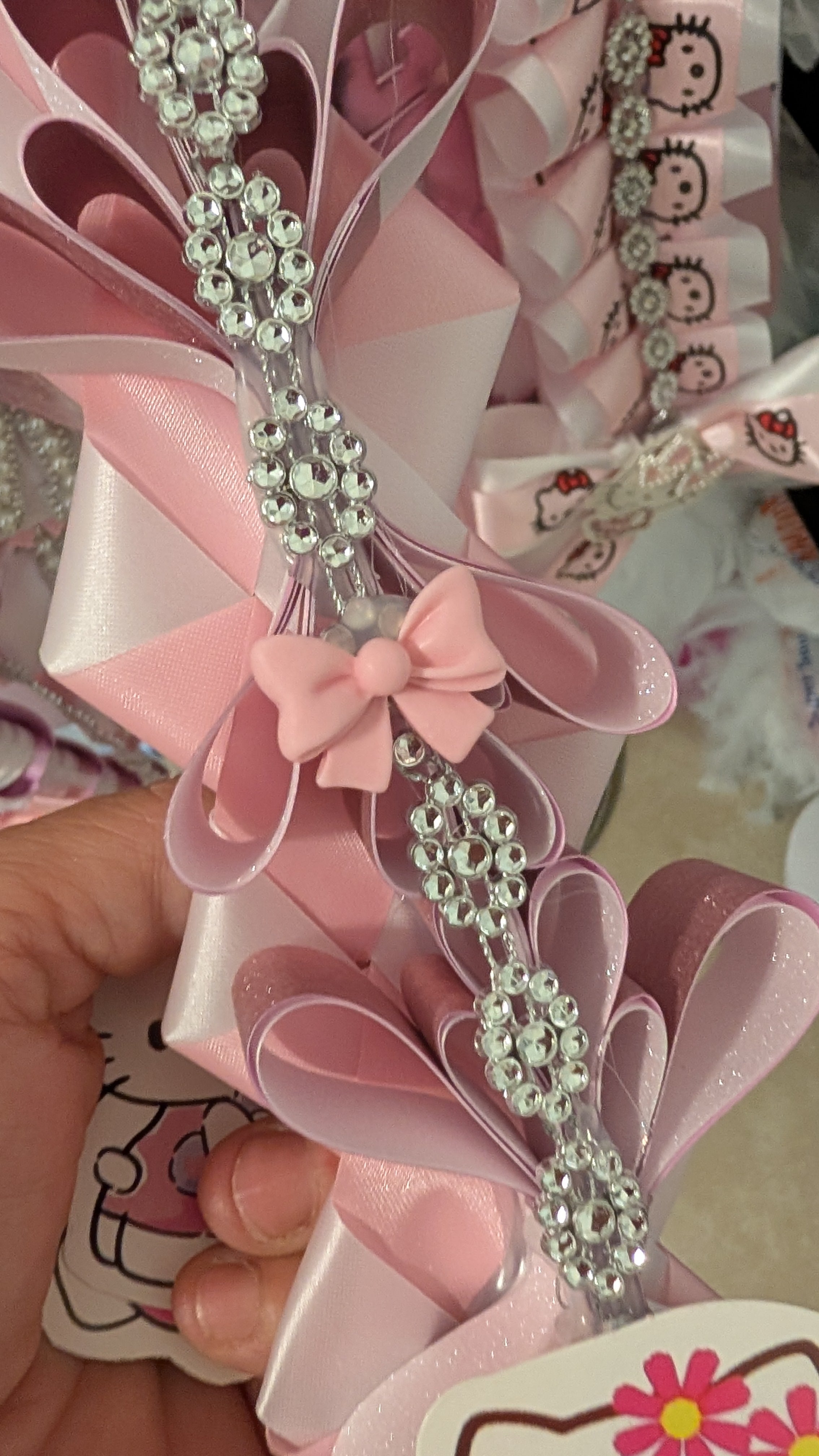 Hello Kitty Small Mum