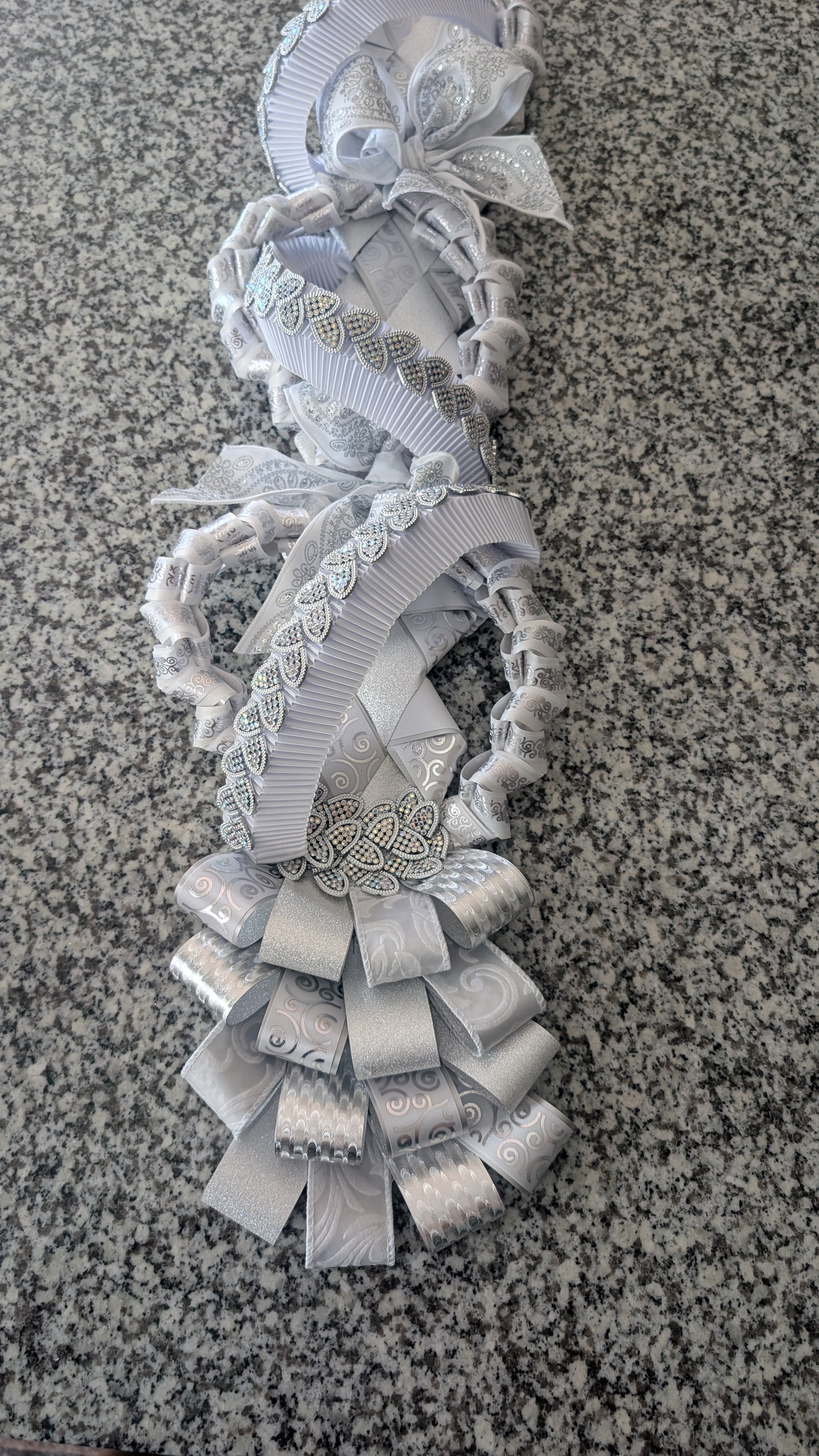Infinity Mobius