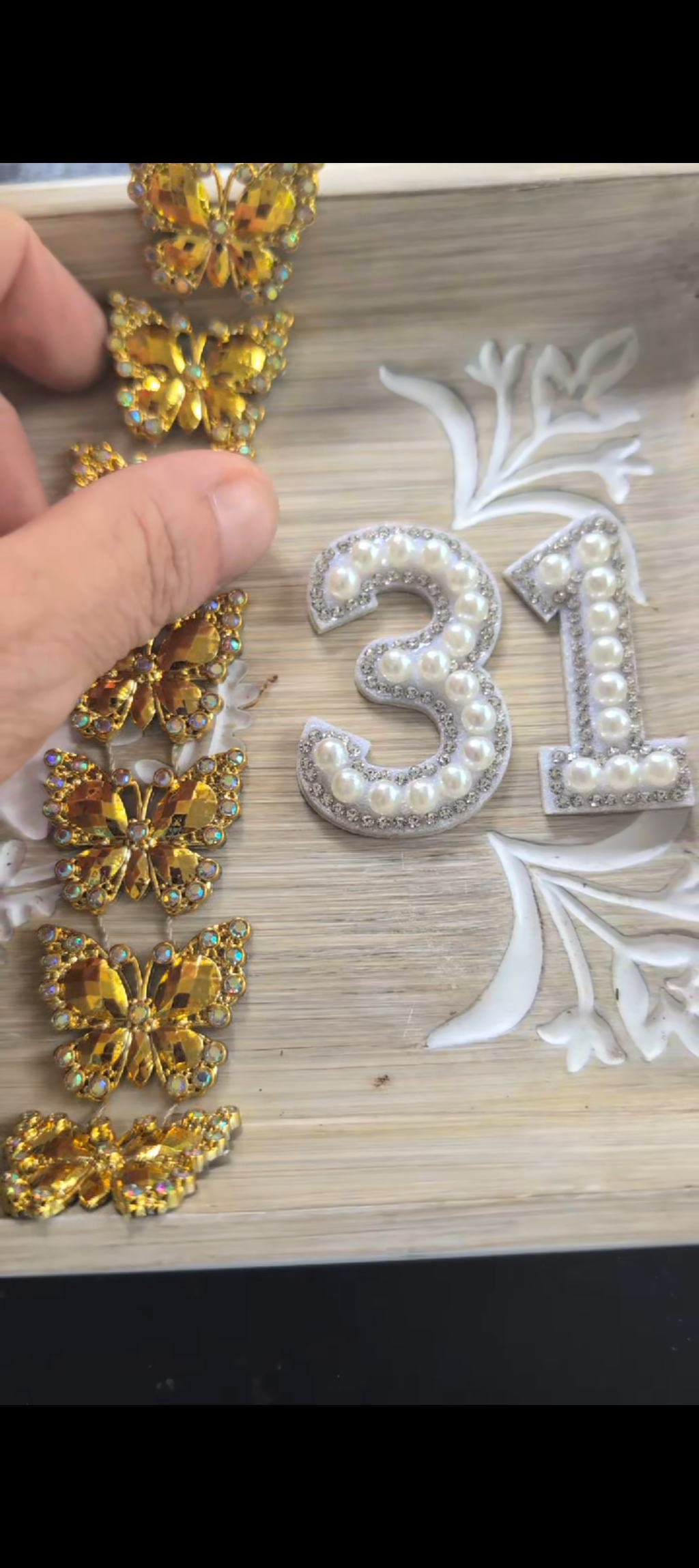 Rhinestone Specialty Garland