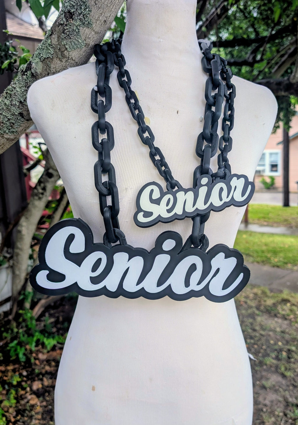 Senior Hype Chains